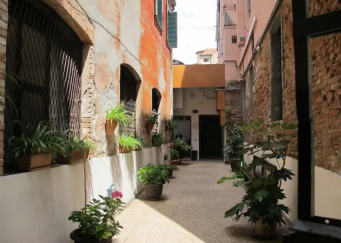 Antica Raffineria Penzion 4*